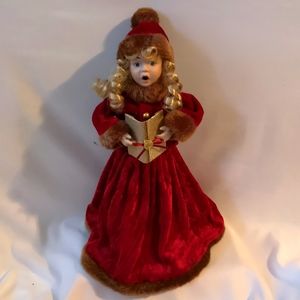 Adorable Set of 5 Young Carolers Period Dress Porcelain Faces/Hands, Glass Eyes